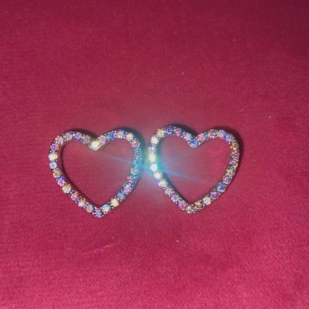 Heart nipple SHEILDS. READ